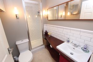 Photo 32- click for photo gallery